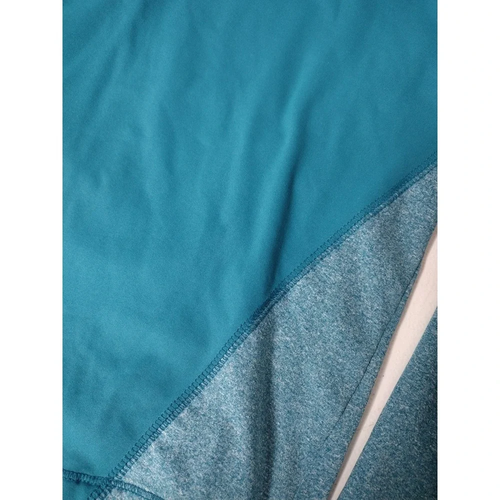 Justice Active Girls Teal Colorblock Long Sleeve Athletic Top Thumbholes Size 12